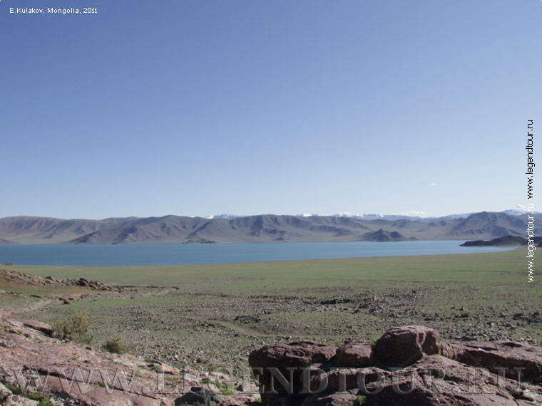 Фотография. Озеро Толбо нуур. Баян-Улгийский аймак Монголии.
