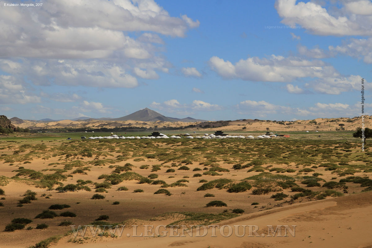 Фотография. Песчаные дюны Элсэн Тасархай(Монгол Элс, Баян Гоби). Булганский аймак Монголии.