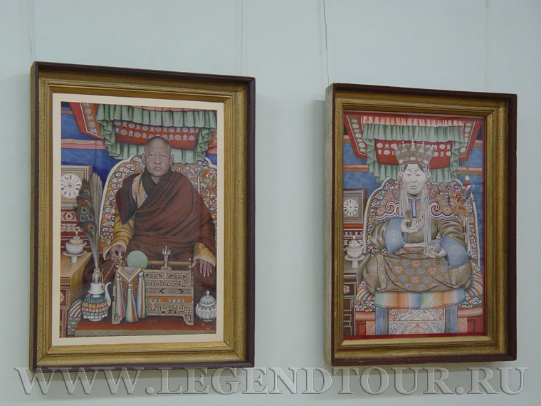 Pictures. Bogd Khaan Winter Palace museum.