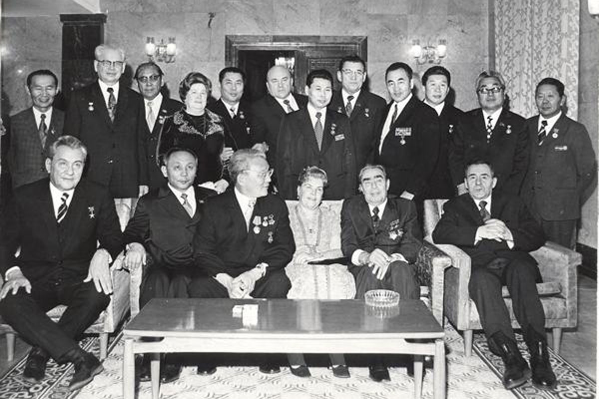 Фотография. Визит партийно-правительственной делегации СССР в МНР. Ноябрь 1974 года.