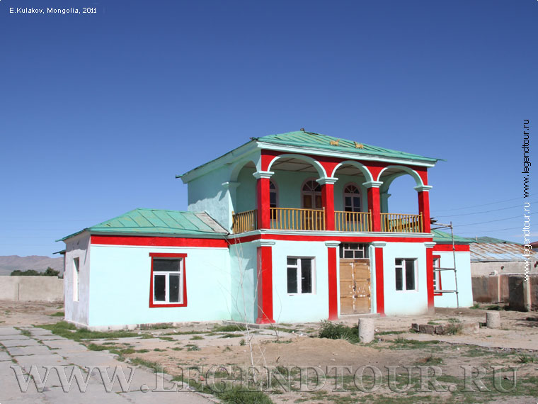 Фотография. Ховд (Кобдо). Город в Западной Монголии.
