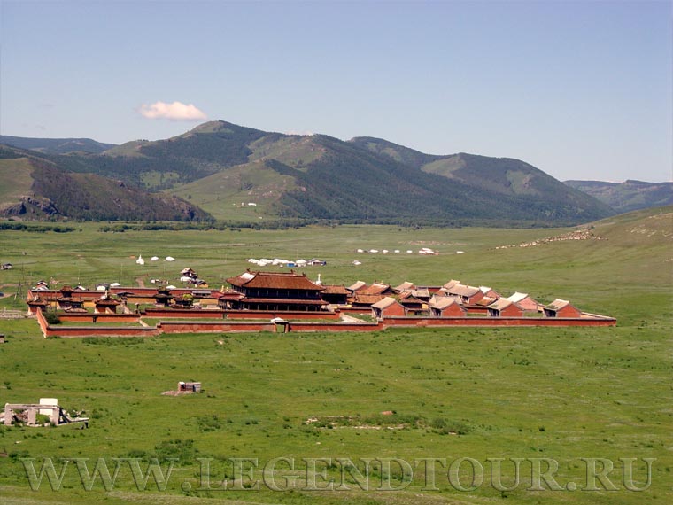 Фотография.Монастырь Амарбайсгалант. Селенгинский аймак. Монголия. Е.Кулаков. 2009 год. 