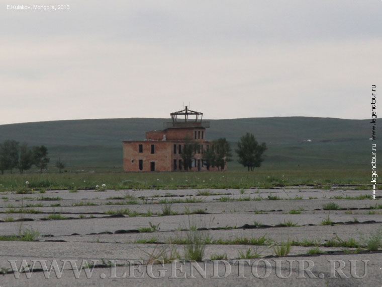 Фотография. Поселок Багахангай. Центральный аймак. Монголия.