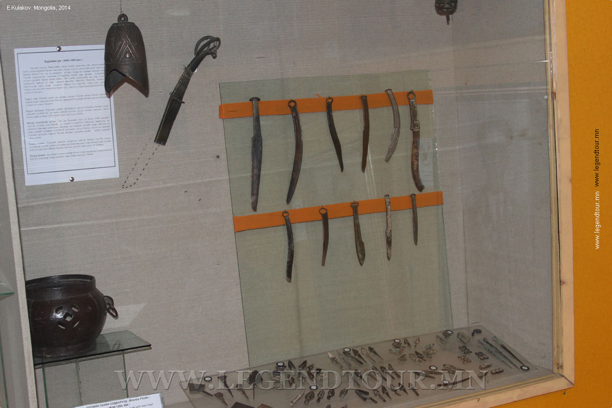 Фотография. Даланзадгад. Экспозиция музея Южно-Гобийского аймака.